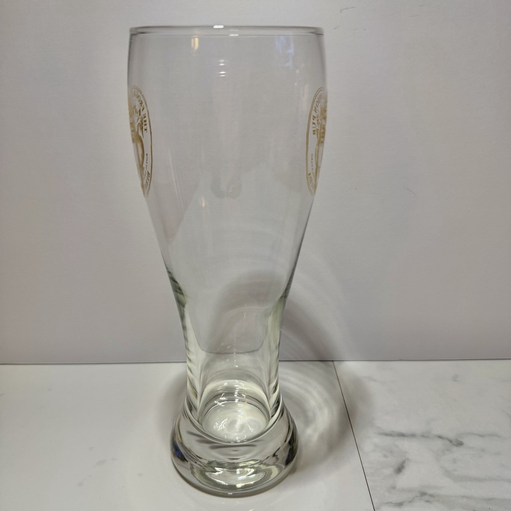The Frog & Onion Pub Royal Naval Dockyard Bermuda 9" Tall Beer Glass - Picture 4 of 5